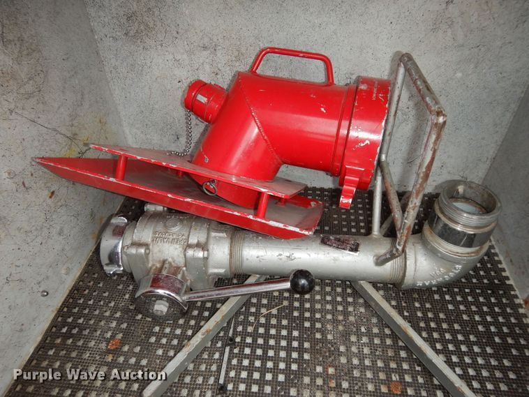 image for item DK7723 1987 Ford F700  pumper fire truck