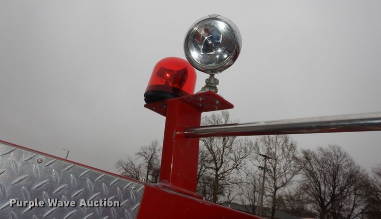 image for item DK7723 1987 Ford F700  pumper fire truck