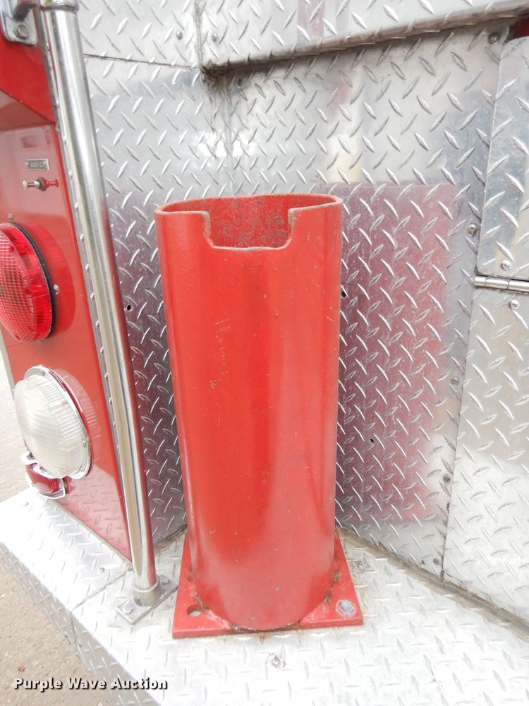 image for item DK7723 1987 Ford F700  pumper fire truck