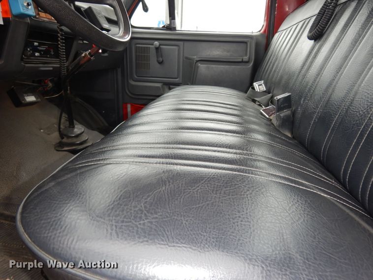 image for item DK7723 1987 Ford F700  pumper fire truck