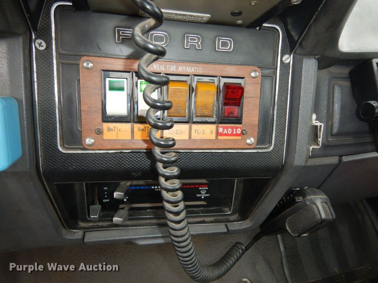 image for item DK7723 1987 Ford F700  pumper fire truck