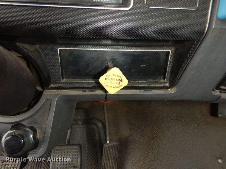 image for item DK7723 1987 Ford F700  pumper fire truck