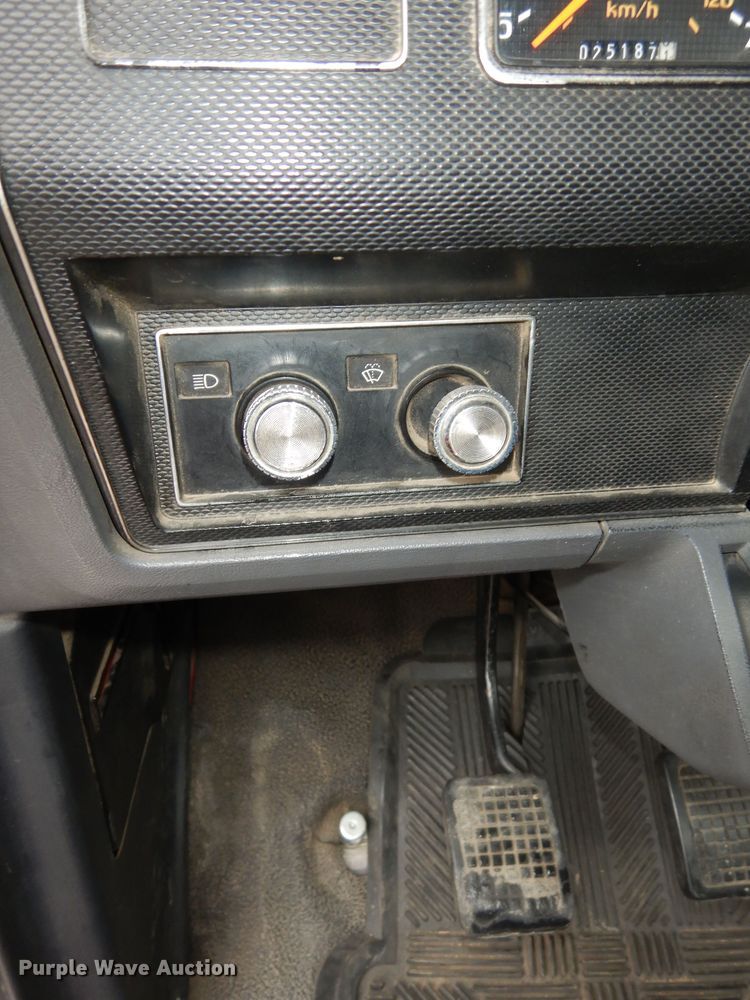 image for item DK7723 1987 Ford F700  pumper fire truck