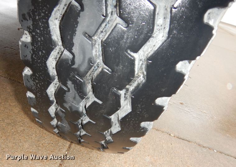 image for item DK7723 1987 Ford F700  pumper fire truck