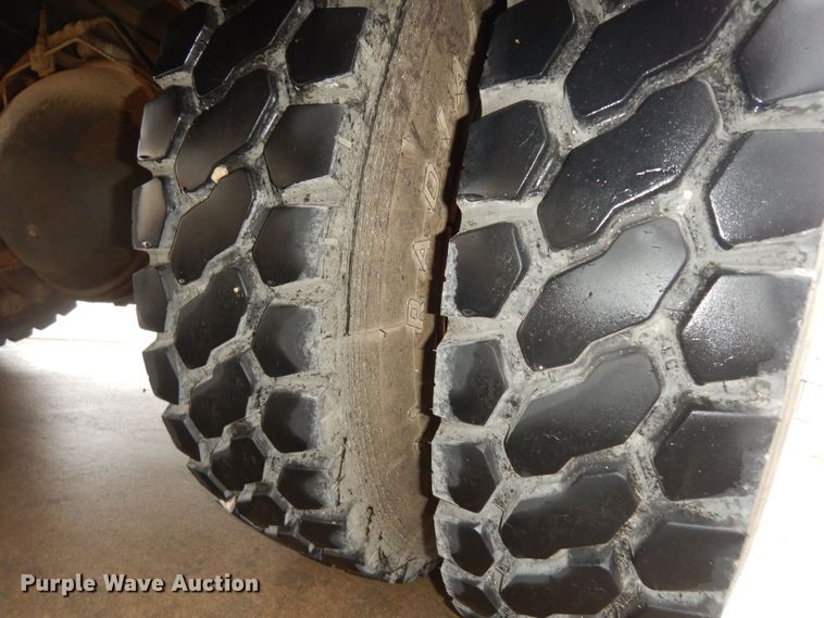 image for item DK7723 1987 Ford F700  pumper fire truck