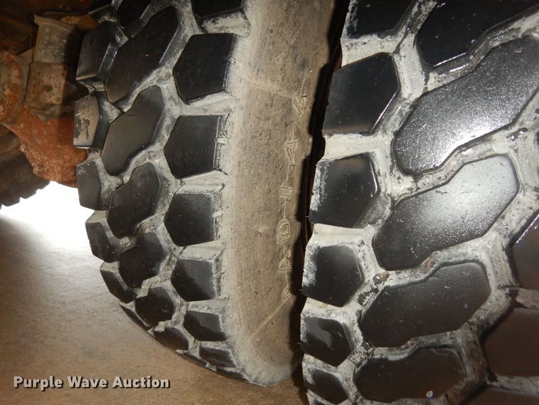 image for item DK7723 1987 Ford F700  pumper fire truck