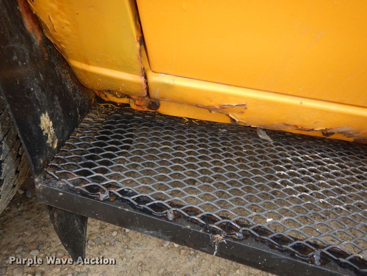 image for item DK7724 1998 Ford E350  school bus