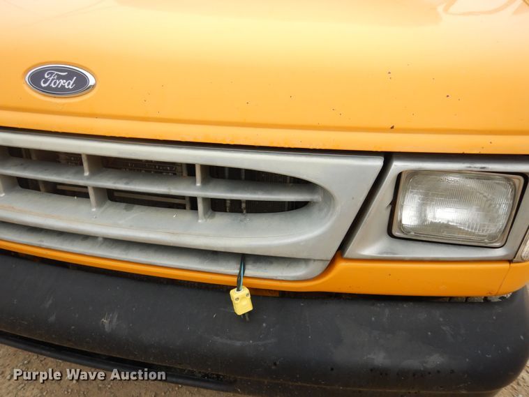 image for item DK7724 1998 Ford E350  school bus