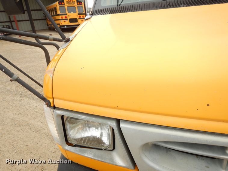 image for item DK7724 1998 Ford E350  school bus