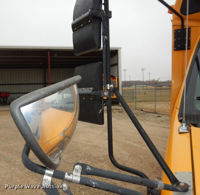 image for item DK7724 1998 Ford E350  school bus