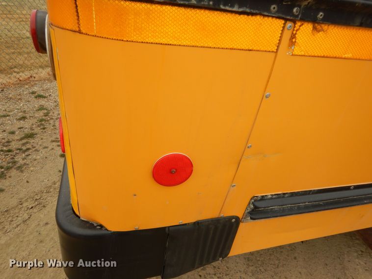 image for item DK7724 1998 Ford E350  school bus