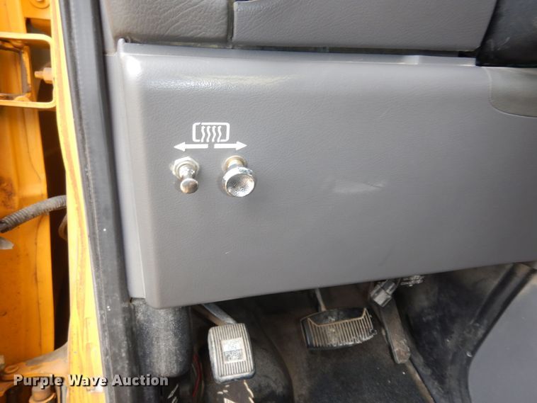 image for item DK7724 1998 Ford E350  school bus