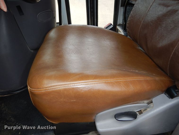 image for item DK7724 1998 Ford E350  school bus