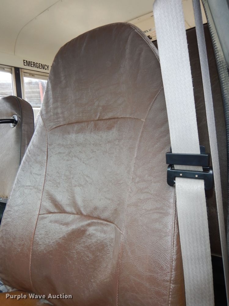 image for item DK7724 1998 Ford E350  school bus