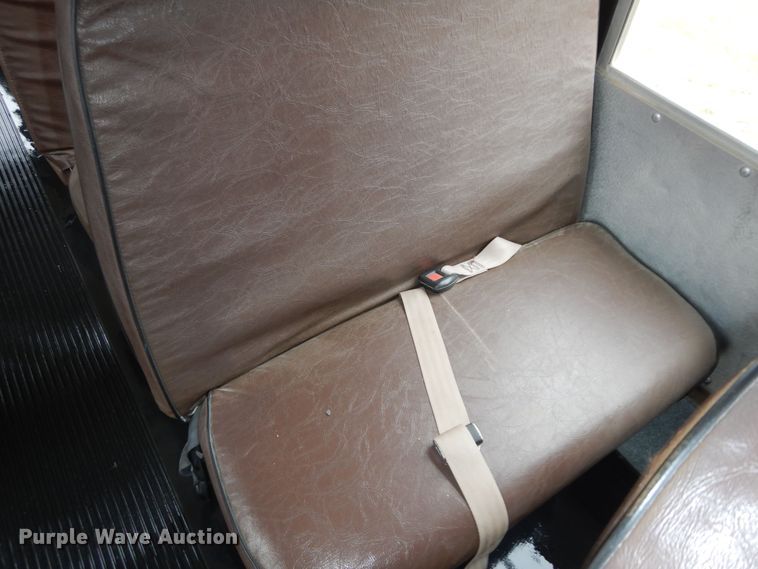 image for item DK7724 1998 Ford E350  school bus