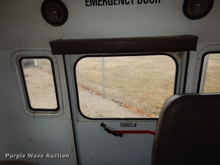 image for item DK7724 1998 Ford E350  school bus