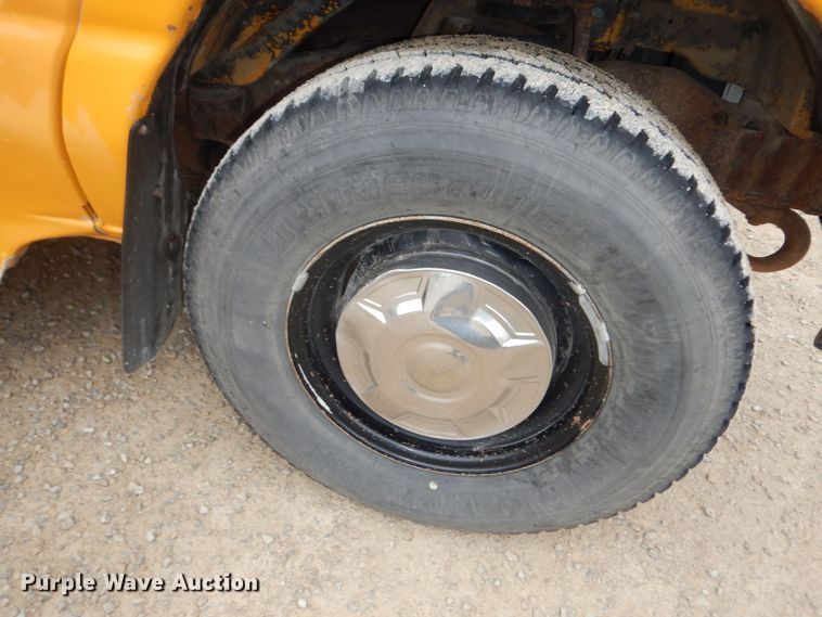 image for item DK7724 1998 Ford E350  school bus