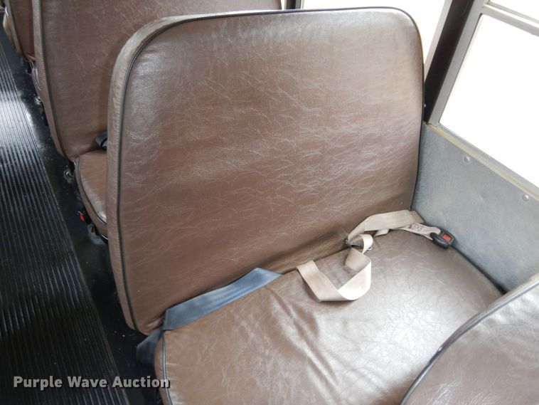 image for item DK7725 1998 Ford E350  school bus