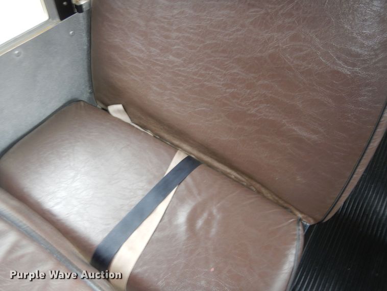 image for item DK7725 1998 Ford E350  school bus