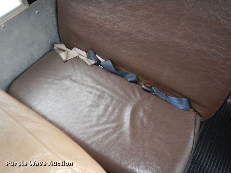 image for item DK7725 1998 Ford E350  school bus