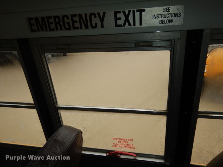 image for item DK7725 1998 Ford E350  school bus