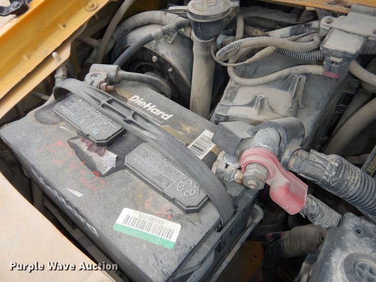 image for item DK7725 1998 Ford E350  school bus