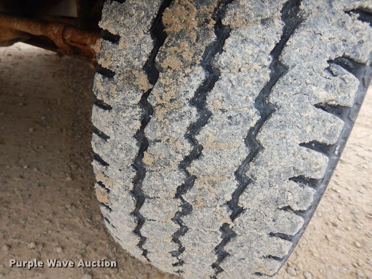 image for item DK7725 1998 Ford E350  school bus