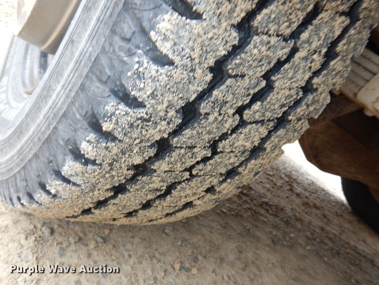 image for item DK7725 1998 Ford E350  school bus