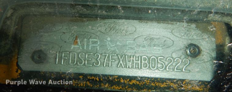 image for item DK7725 1998 Ford E350  school bus