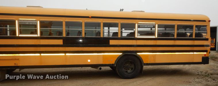 image for item DK7726 2000 Blue Bird TC2000  school bus