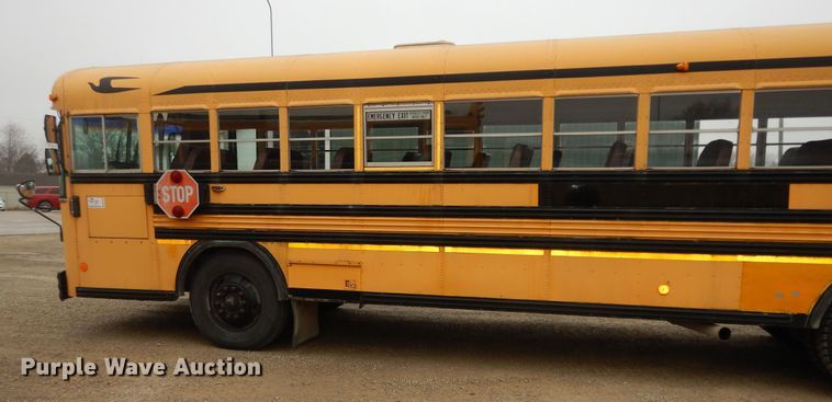image for item DK7726 2000 Blue Bird TC2000  school bus
