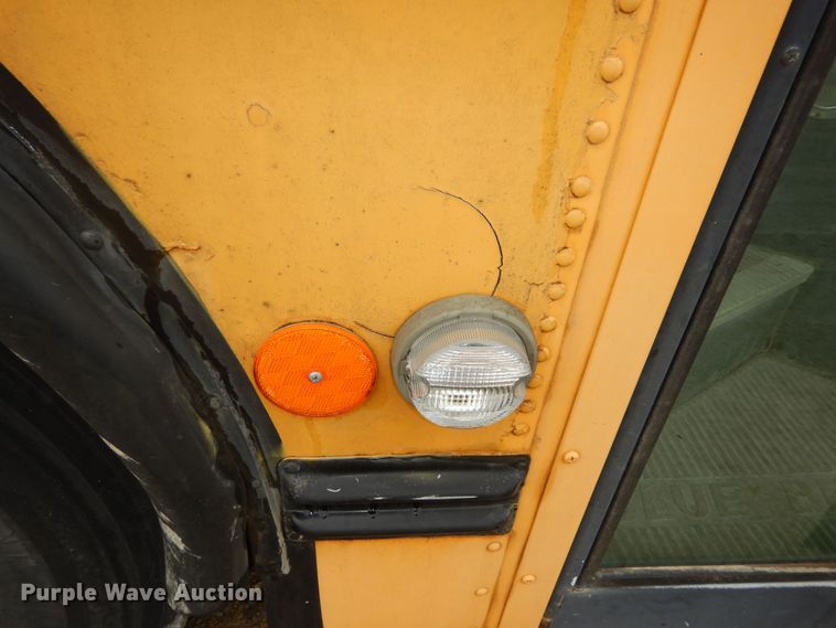 image for item DK7726 2000 Blue Bird TC2000  school bus