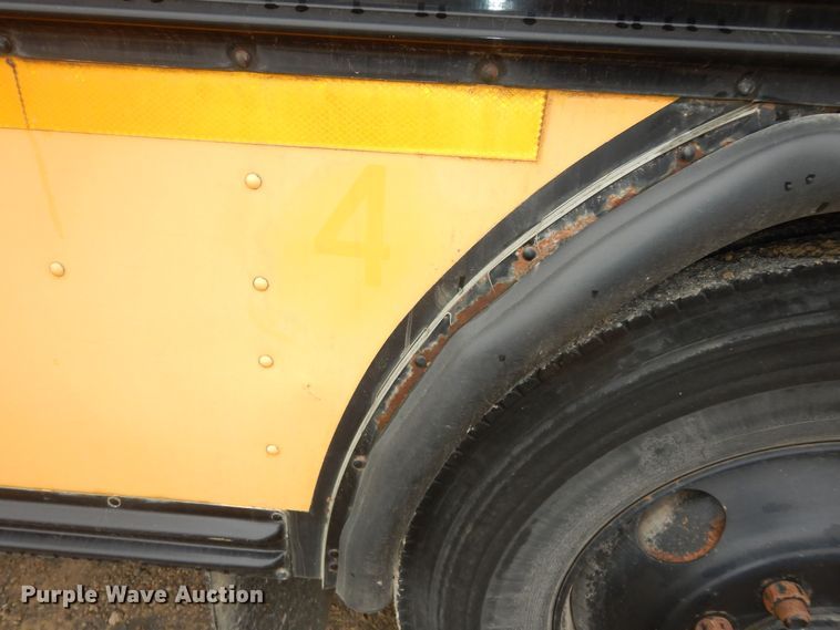 image for item DK7726 2000 Blue Bird TC2000  school bus