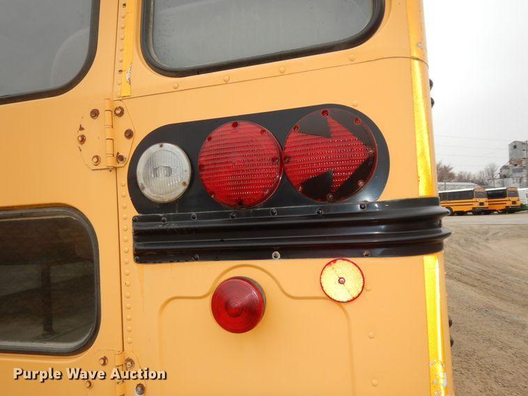 image for item DK7726 2000 Blue Bird TC2000  school bus