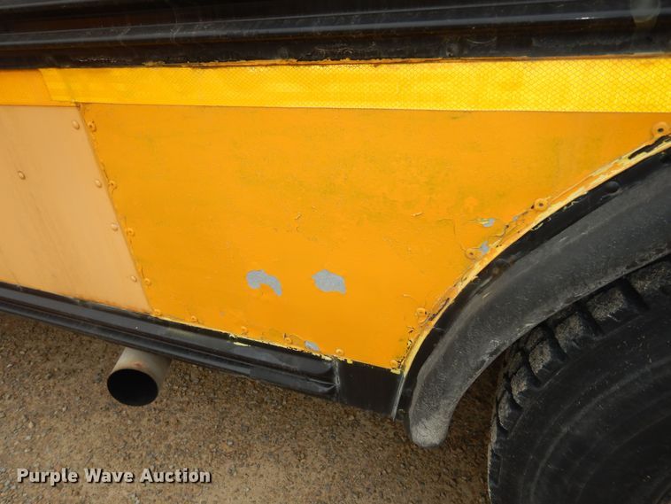 image for item DK7726 2000 Blue Bird TC2000  school bus