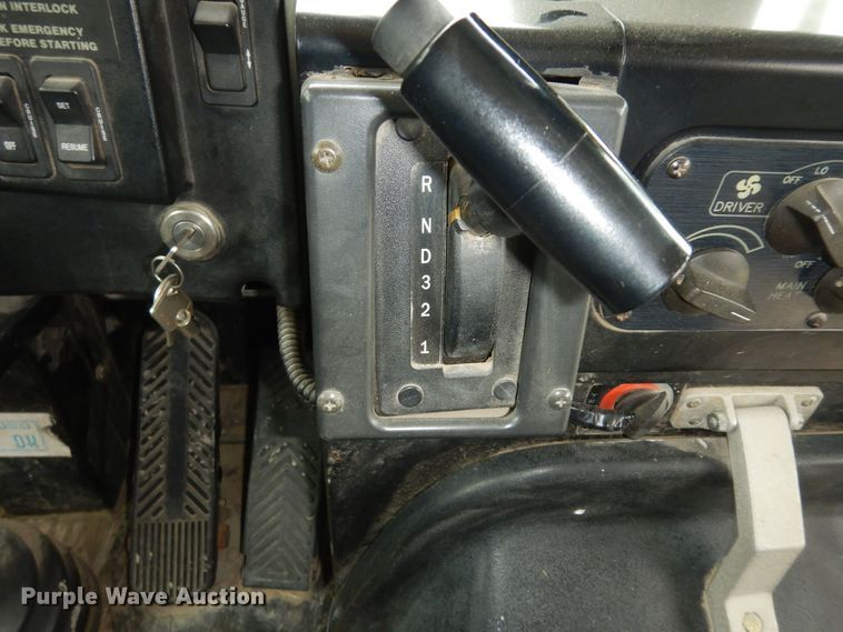 image for item DK7726 2000 Blue Bird TC2000  school bus