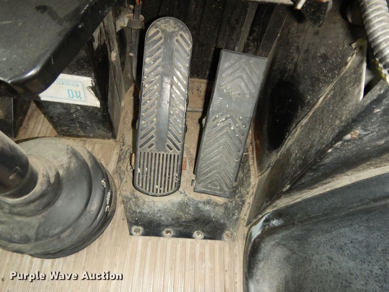 image for item DK7726 2000 Blue Bird TC2000  school bus