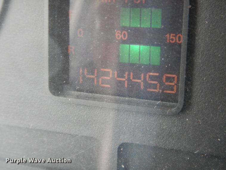 image for item DK7726 2000 Blue Bird TC2000  school bus