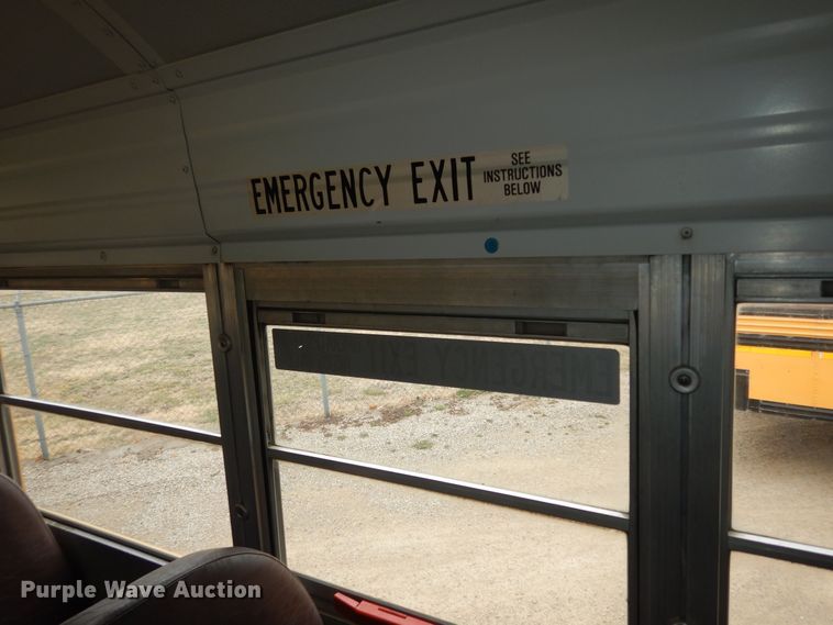 image for item DK7726 2000 Blue Bird TC2000  school bus