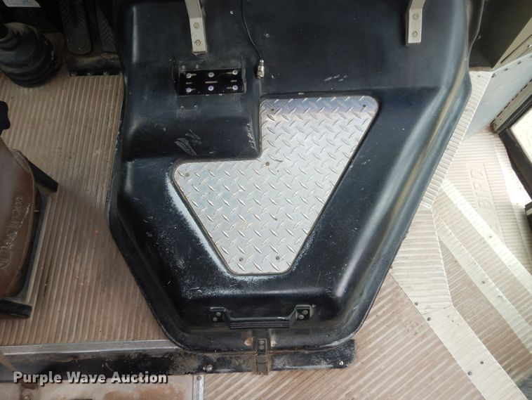 image for item DK7726 2000 Blue Bird TC2000  school bus