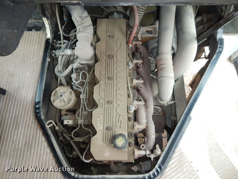 image for item DK7726 2000 Blue Bird TC2000  school bus