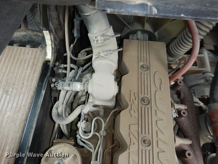 image for item DK7726 2000 Blue Bird TC2000  school bus