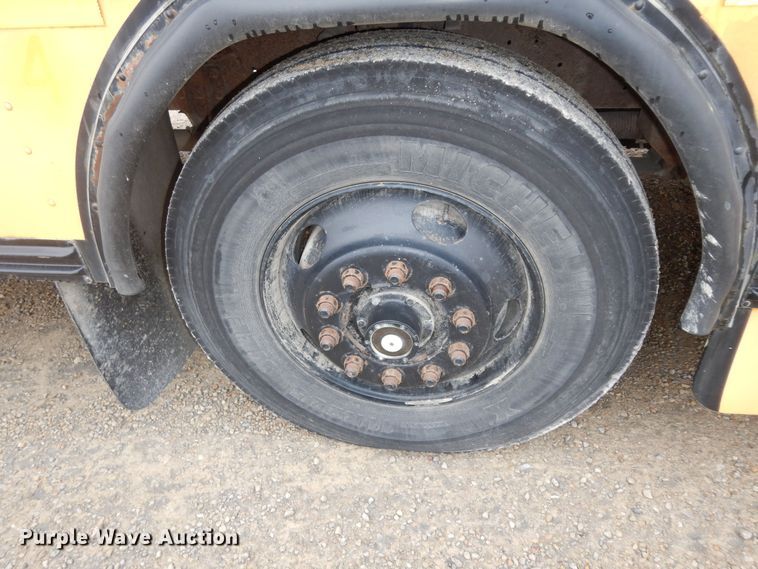 image for item DK7726 2000 Blue Bird TC2000  school bus