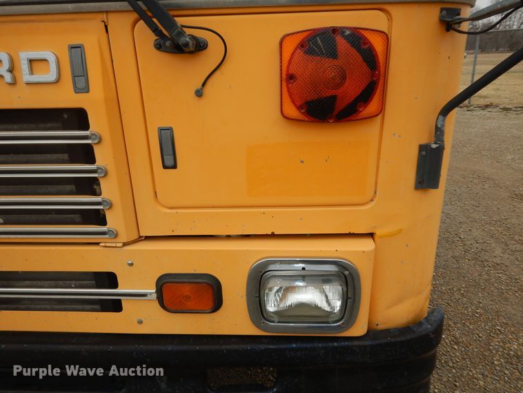 image for item DK7727 2001 Blue Bird TC2000  school bus