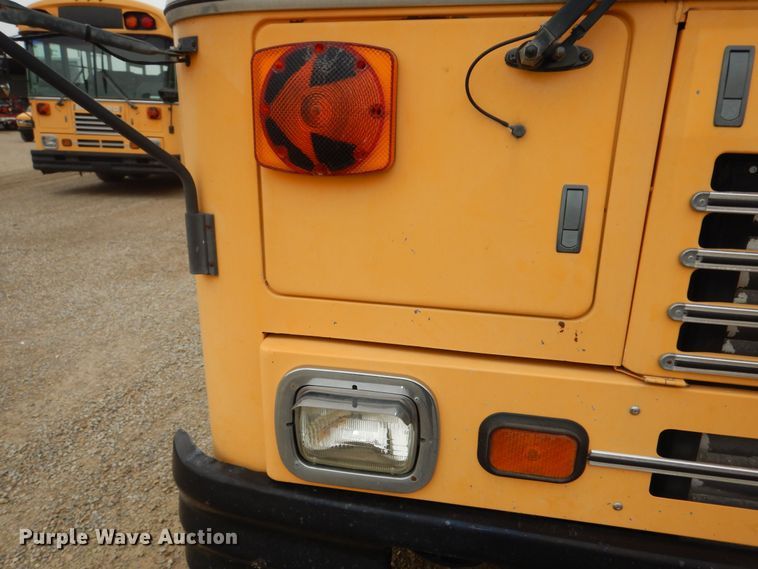 image for item DK7727 2001 Blue Bird TC2000  school bus