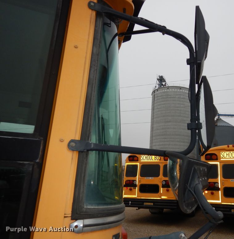 image for item DK7727 2001 Blue Bird TC2000  school bus