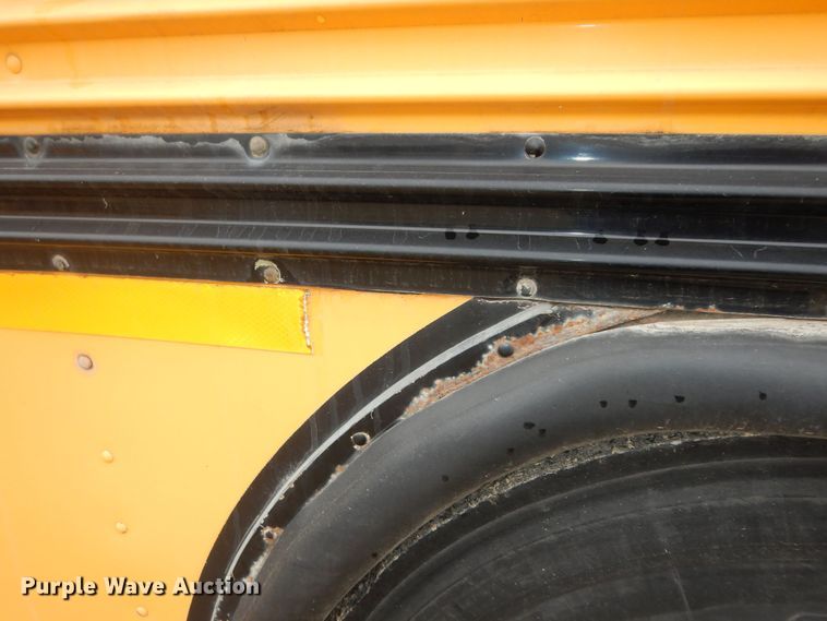 image for item DK7727 2001 Blue Bird TC2000  school bus