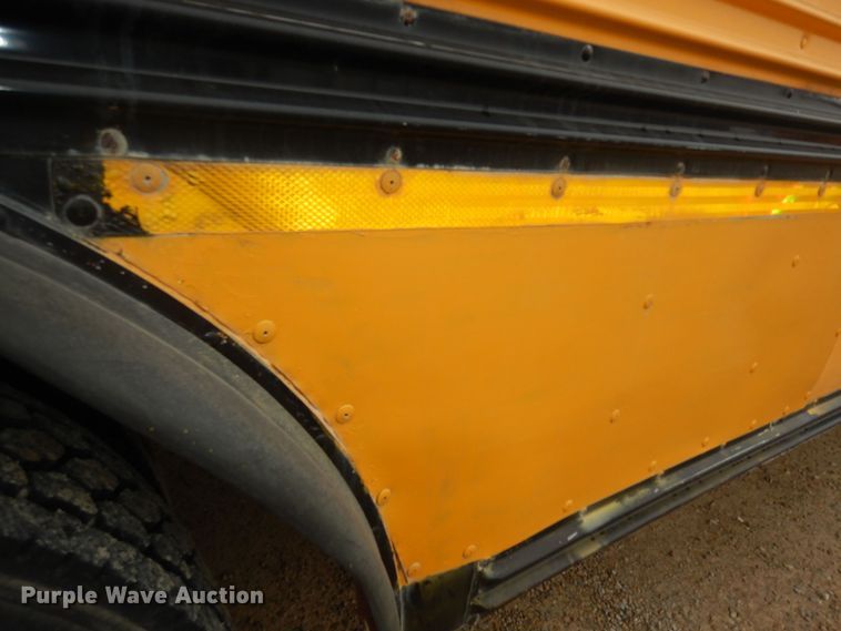 image for item DK7727 2001 Blue Bird TC2000  school bus