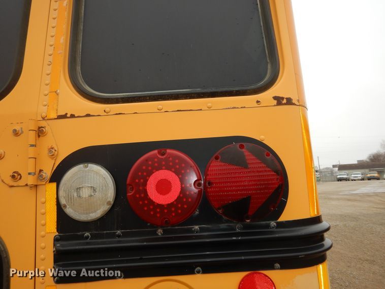 image for item DK7727 2001 Blue Bird TC2000  school bus