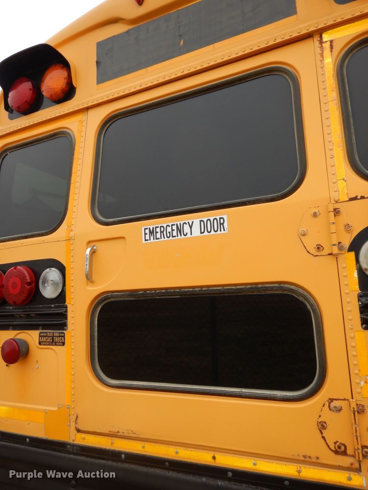 image for item DK7727 2001 Blue Bird TC2000  school bus